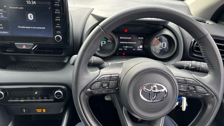 Toyota Yaris 1.5 Hybrid Design 5dr CVT Hybrid Hatchback